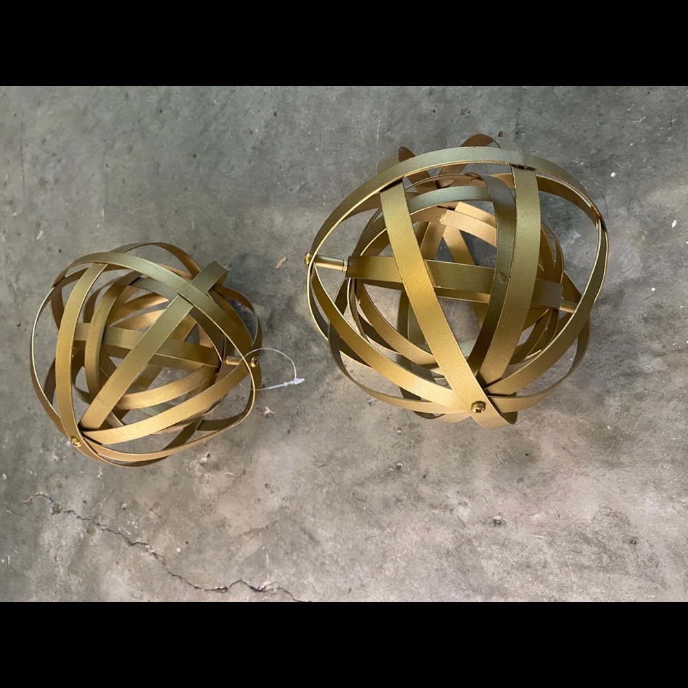 Hobby Lobby Gold Orbit Decor✨
